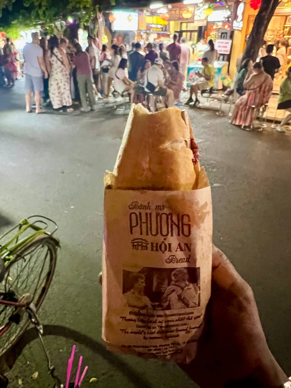 Bánh Mì Phương — Hội An