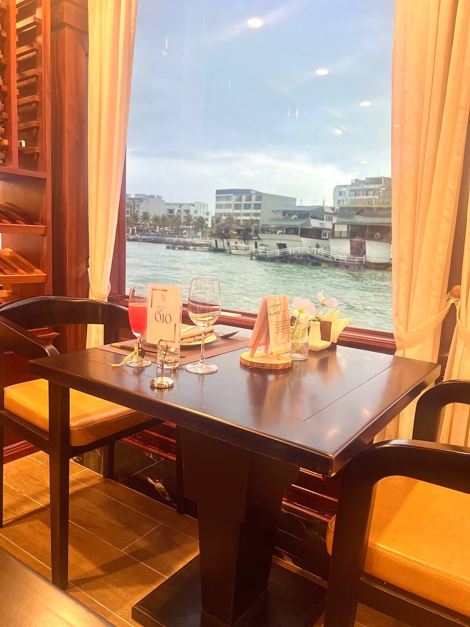 Dining room on the cruise